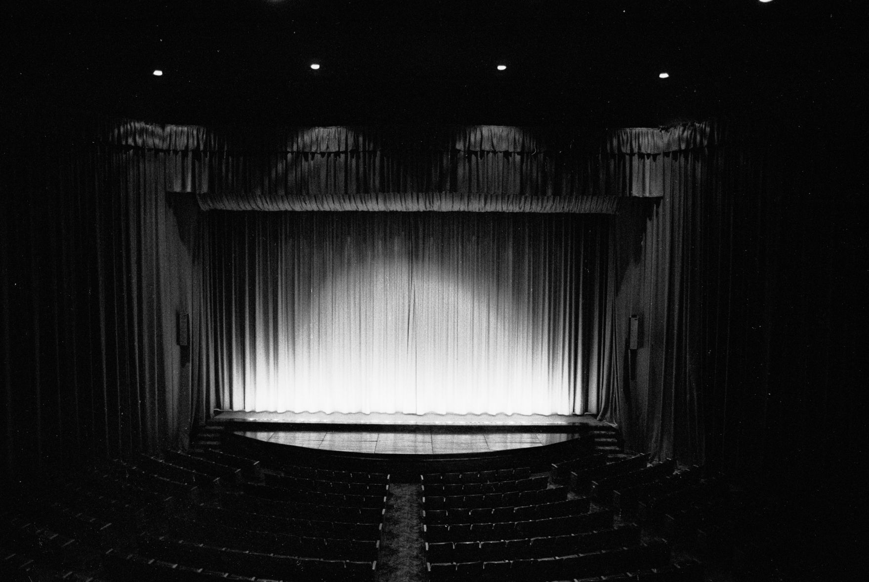Fox Theater auditorium, 1978